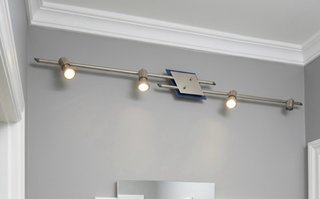 Lámpara de techo y espejo decorativo