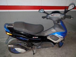 Gilera Runner 50cc Scooter Azul/Negro