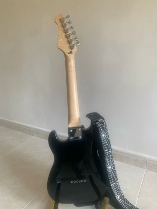 Guitarra Eléctrica niño, Harley Benton