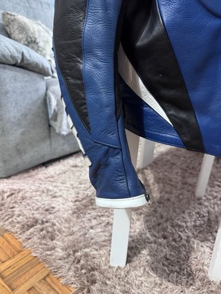 Chaqueta Suzuki GSXR Deportiva Azul y Blanca