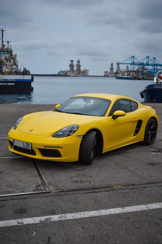 Porsche 718 Cayman 2022