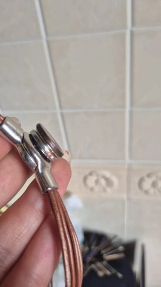 Collana con ciondolo cuore rosso con magnente
