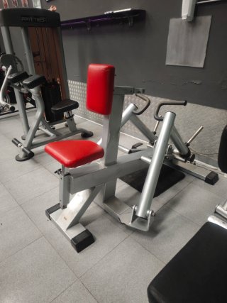 Máquina Remo Unilateral