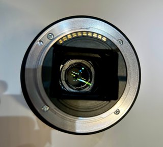 Objetivo Sony FE 3.5-5.6/28-70 OSS