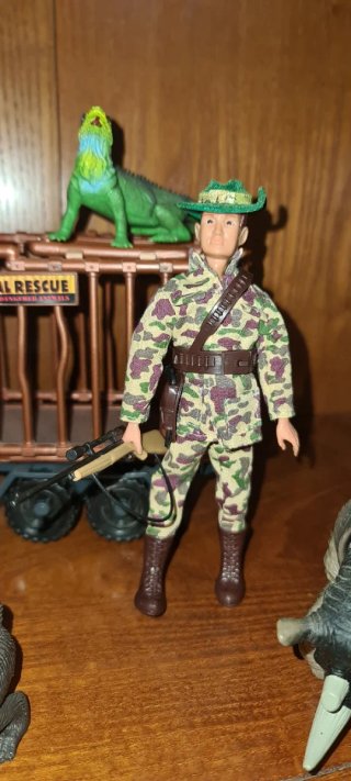 Lote 3 Figuras Madelman Safari.