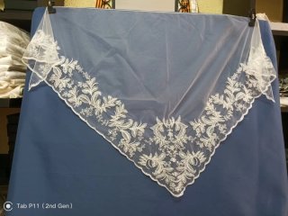 Picos sueltos para traje de fallera