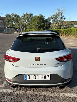 SEAT Leon Cupra Sc