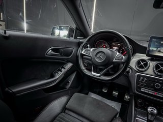 Mercedes-Benz Clase CLA AMG NIGHT