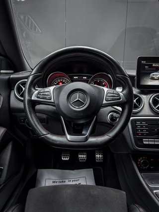 Mercedes-Benz Clase CLA AMG NIGHT