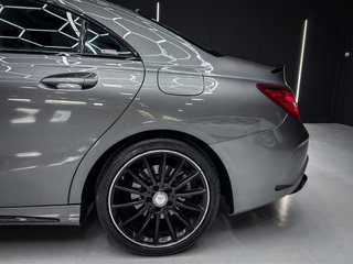 Mercedes-Benz Clase CLA AMG NIGHT