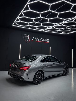 Mercedes-Benz Clase CLA AMG NIGHT