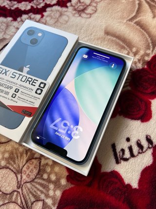 iPhone 13 128GB 6 MESES GARANTIA