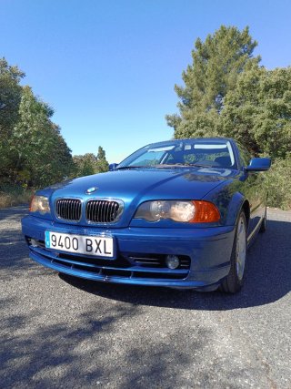 BMW E46 320 CI , UNIDAD DE COLECCION LIBRO SELLADO