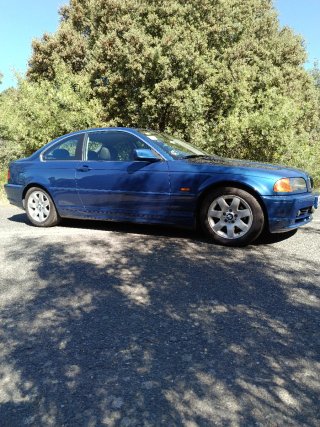 BMW E46 320 CI , UNIDAD DE COLECCION LIBRO SELLADO