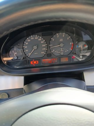 BMW E46 320 CI , UNIDAD DE COLECCION LIBRO SELLADO