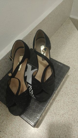 Zapatos de tacón negros Talla 38