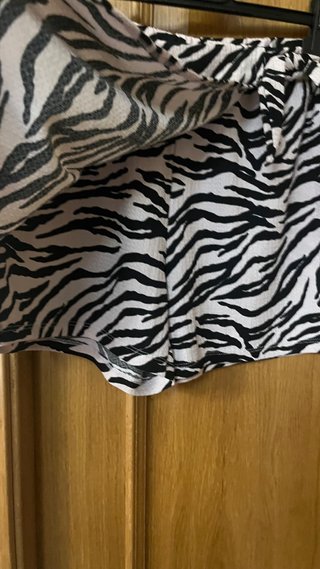 Falda pantalón Zara estampado cebra