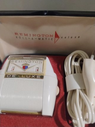 Máquina de afeitar Remington Roll-A-Matic Deluxe