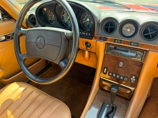 MERCEDES R107 560SL 1987