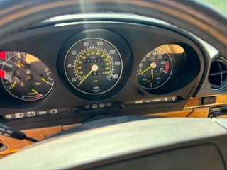 MERCEDES R107 560SL 1987