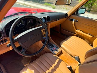 MERCEDES R107 560SL 1987