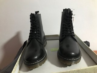 Stivali militari in pelle taglia 36