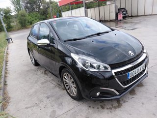 Peugeot 208 2019