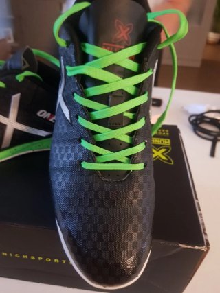 Zapatillas Fútbol Sala Munich Negras y Verdes
