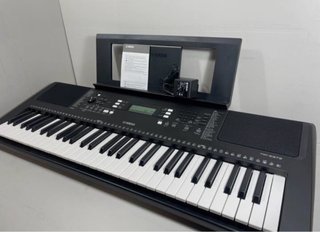 Teclado Digital Yamaha PSR-E373