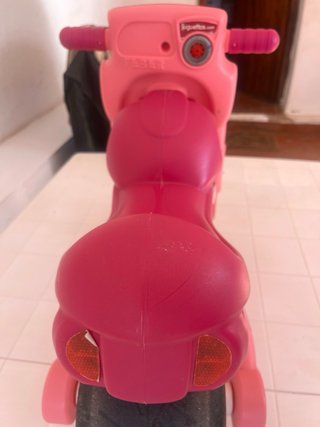 Moto correpasillos Juguettos rosa