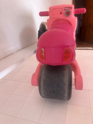 Moto correpasillos Juguettos rosa