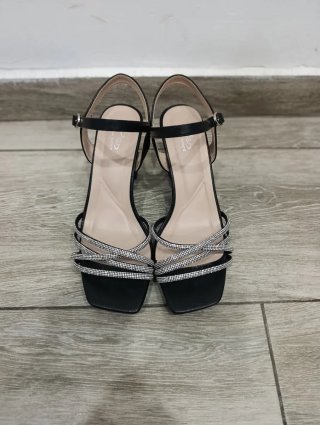 Tacones negros fiesta T-38