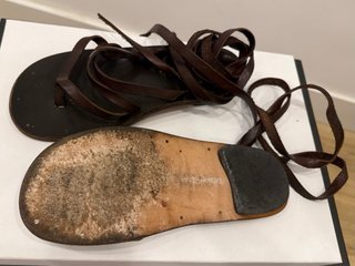 Sandalias romanas cuero marrón T.38