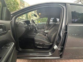 Ford Focus 2.0 Duratec 145cv  "Sólo 139.000KM"