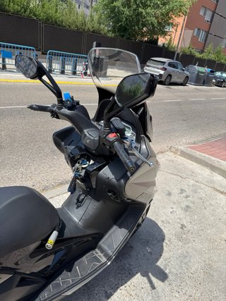 Kymco 400i ABS Moto Scooter 2019