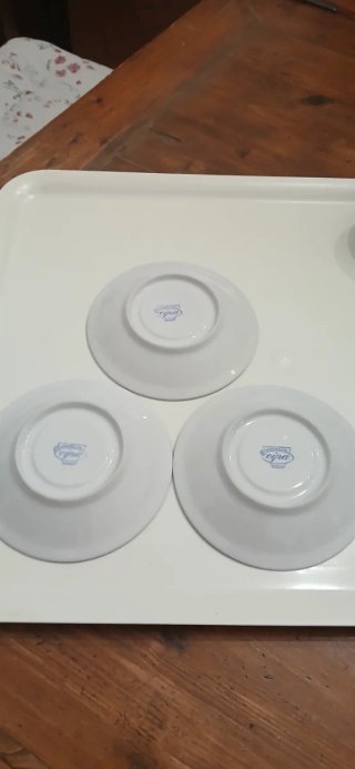 Set 3 tazze vintage con piattini "Cipa"