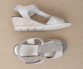 Sandalias Hispanitas Plata Cuña Baja Talla 39