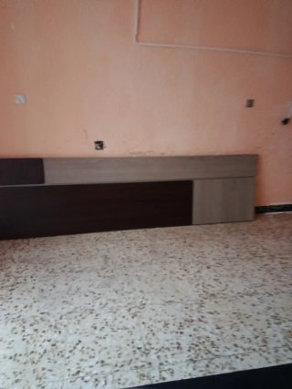 Cabezal de cama de madera