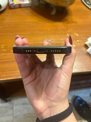 iPhone 15 Negro - 85% Batería