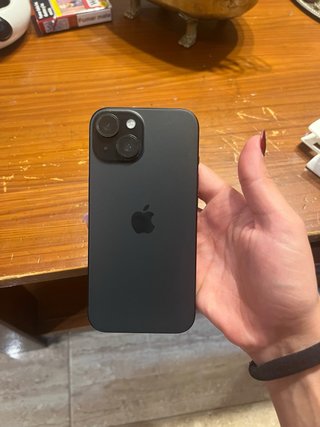 iPhone 15 Negro - 85% Batería