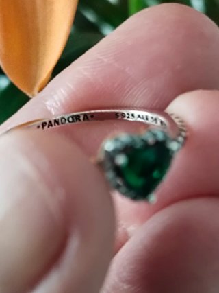 Anillo Pandora Corazón Verde y Plata talla 56