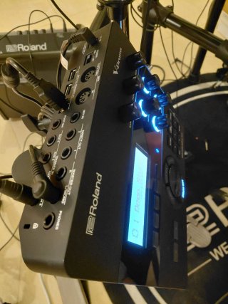 Módulo Roland TD-27 V-Drums