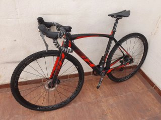 Bicicleta Ciclocross BH RX Team Carbono