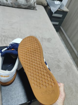 Zapatillas Adidas Blancas y Azules