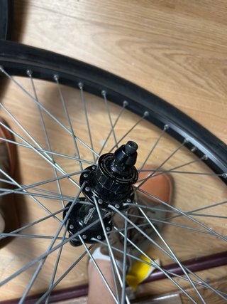 Ruedas BMX Race Cruiser bombshell 28 radios