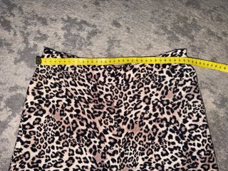 Pantalón ancho estampado leopardo