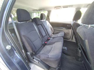 Mitsubishi Grandis 2006