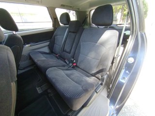 Mitsubishi Grandis 2006