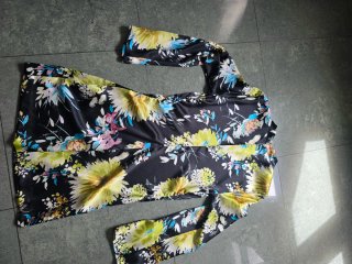 Vestido satinado estampado floral