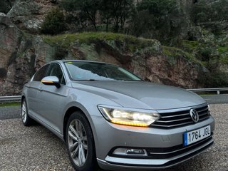Volkswagen Passat Full option